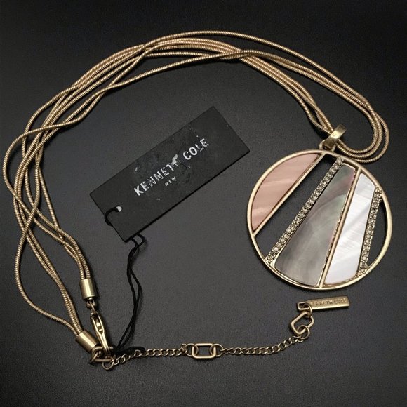 NEW Kenneth Cole NY Geometric Disc Shell Necklace - Picture 6 of 8